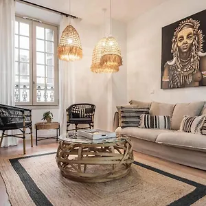 https://mlaga-center-boutique-apartment.1costadelsol.com
